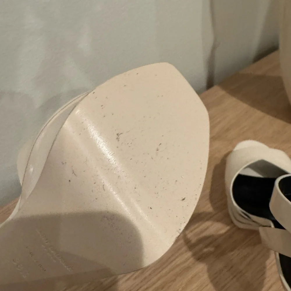 Saint Laurent Cream Patent Leather Platform Heels with Ankle Strap - Picture 10 of 16
